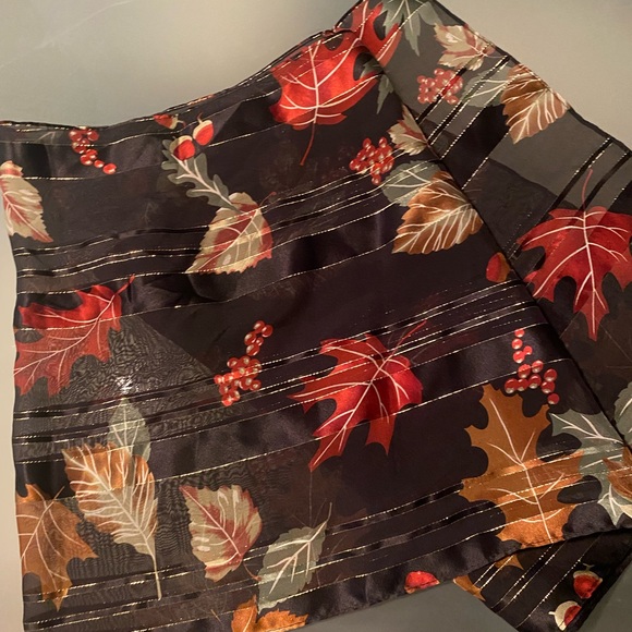 Cejon silk oblong scarf - Picture 6 of 9